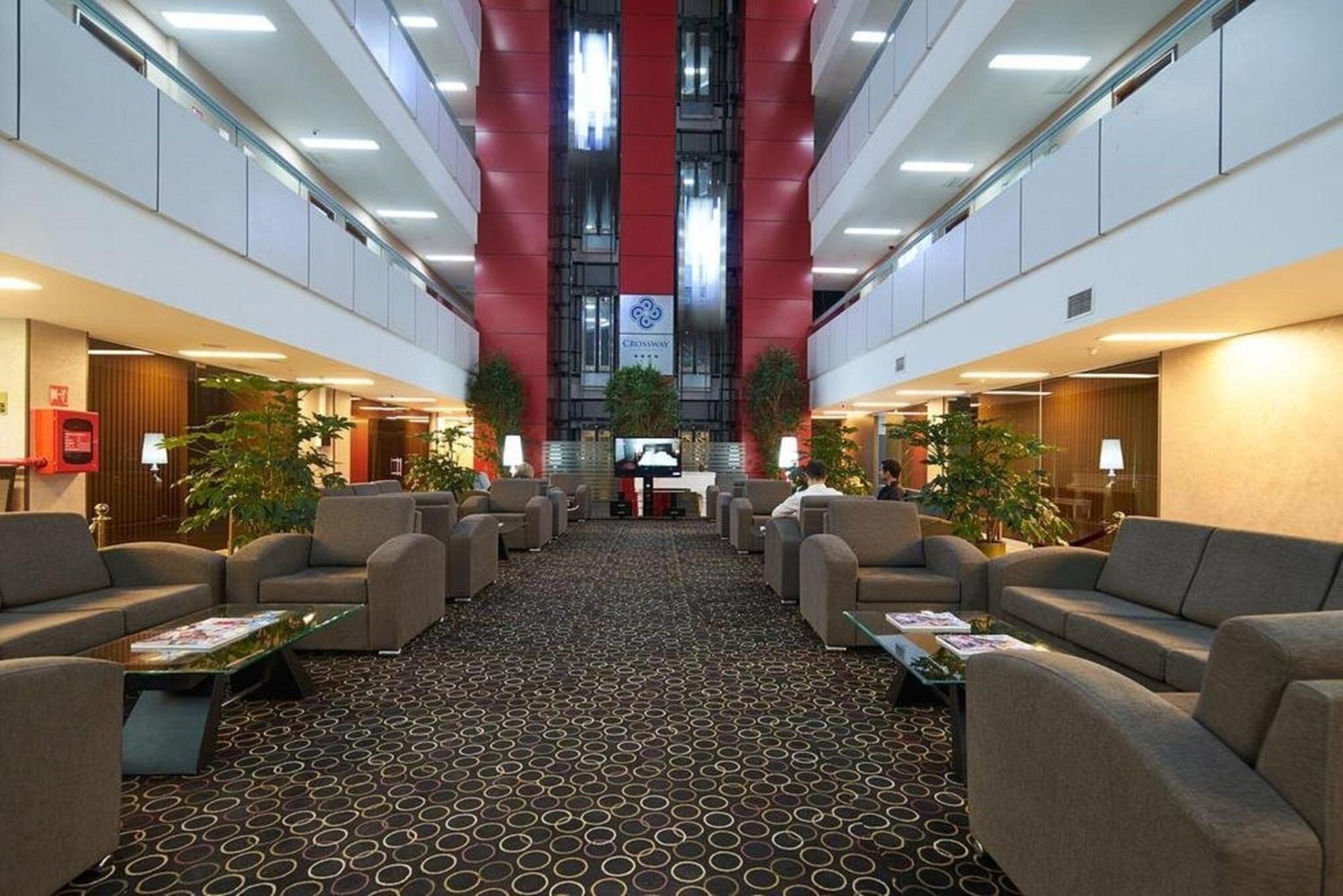 Crossway Hotel Masazir Eksteriør bilde